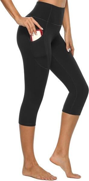 Stelle Capri Essential Leggings